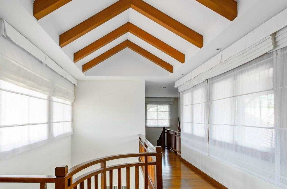 Property image - full photo 11