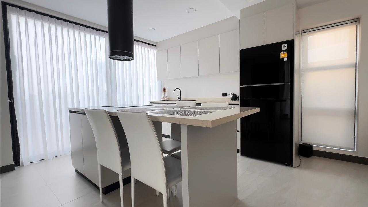 Property image - full photo 9