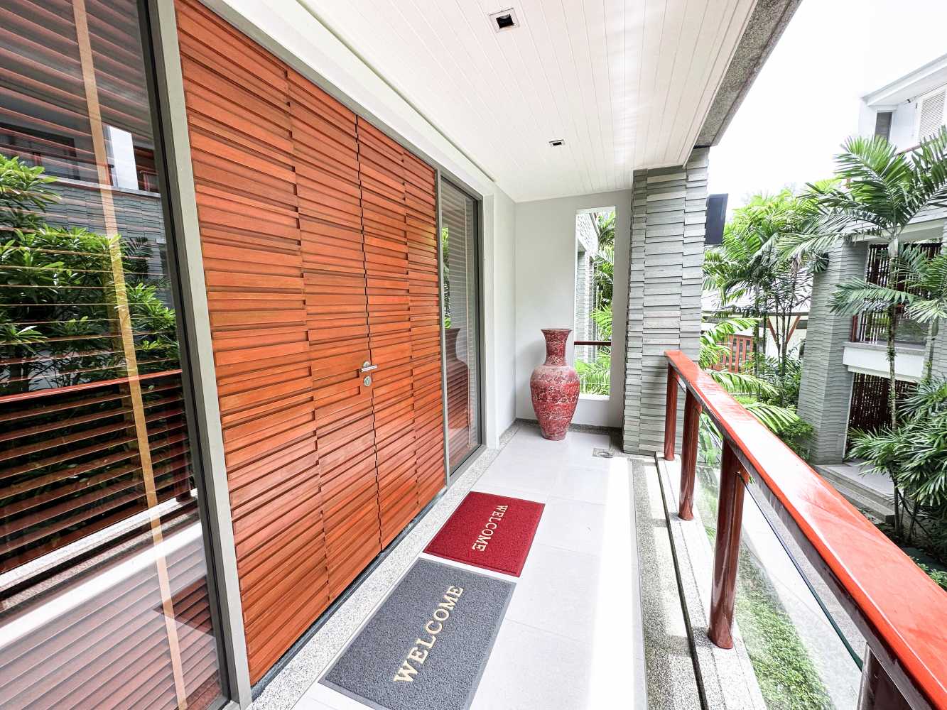 Property image - full photo 23