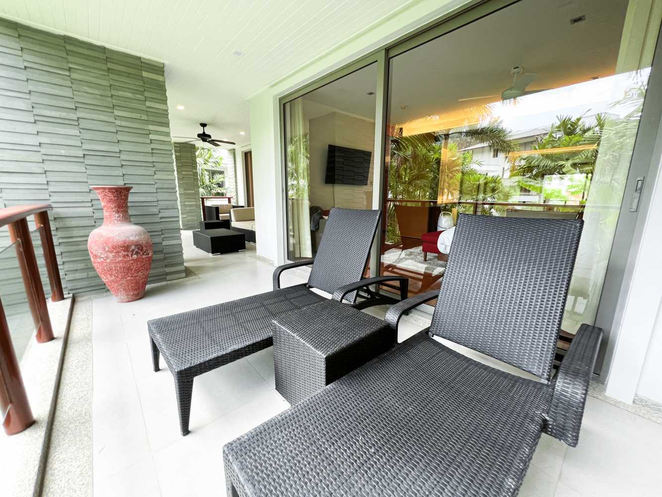 Property image - full photo 16