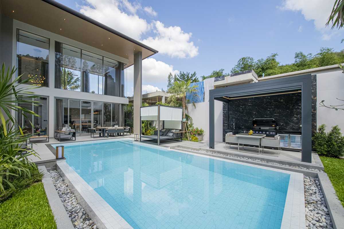 Property image - full photo 36