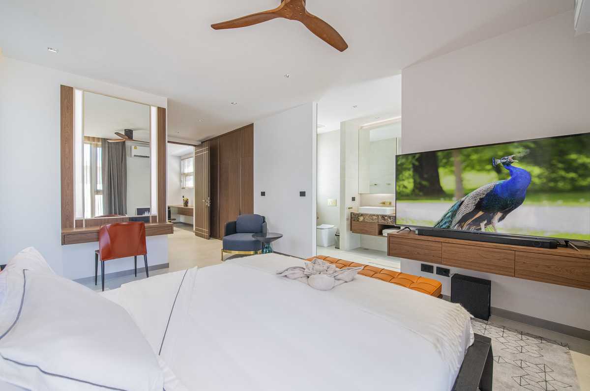 Property image - full photo 18