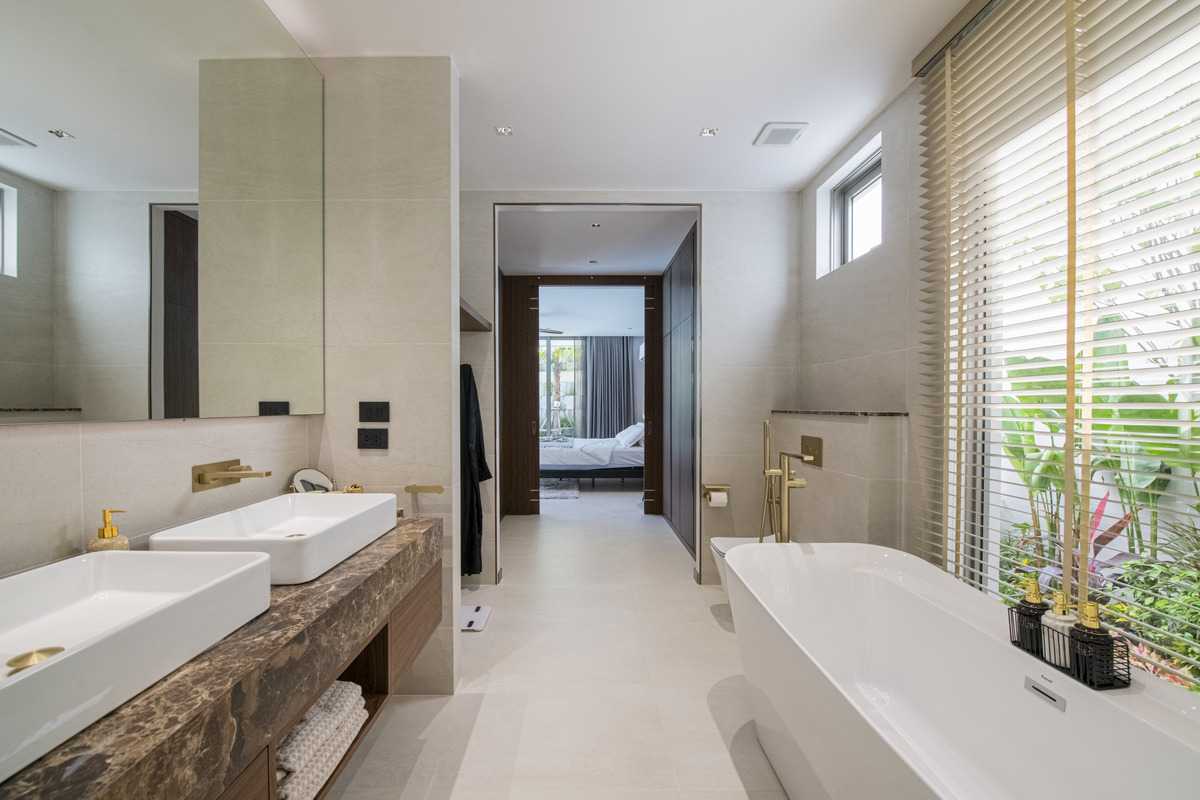 Property image - full photo 30