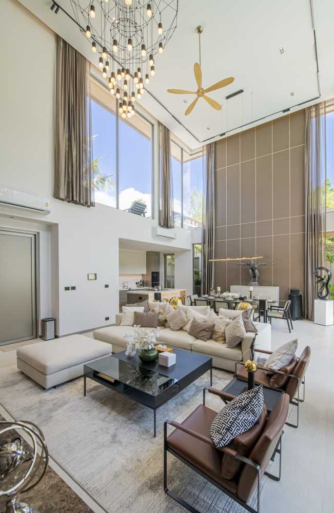 Property image - full photo 4