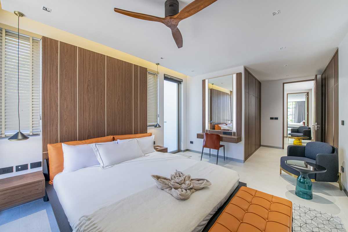 Property image - full photo 12