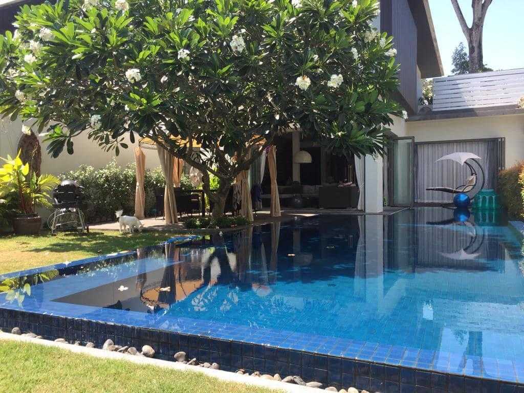 Property image - full photo 22