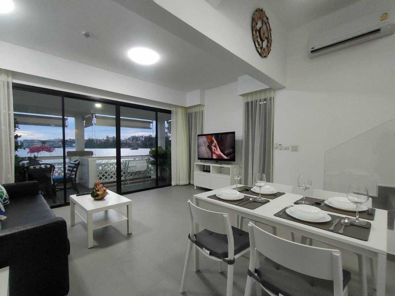 Property image - full photo 14