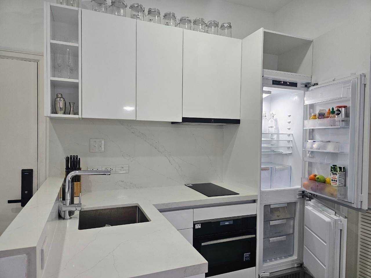 Property image - full photo 12