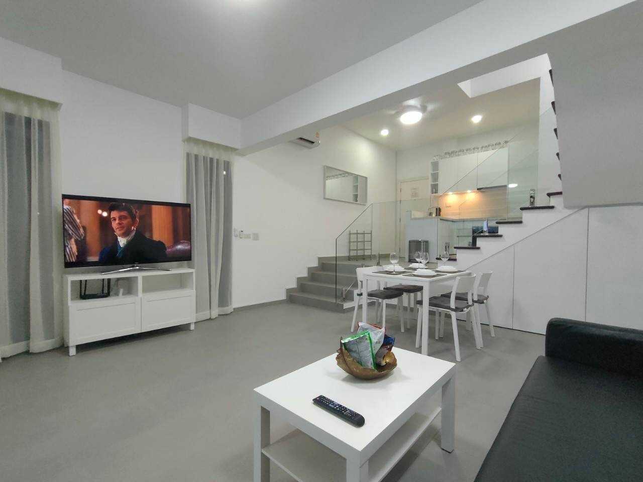 Property image - full photo 15