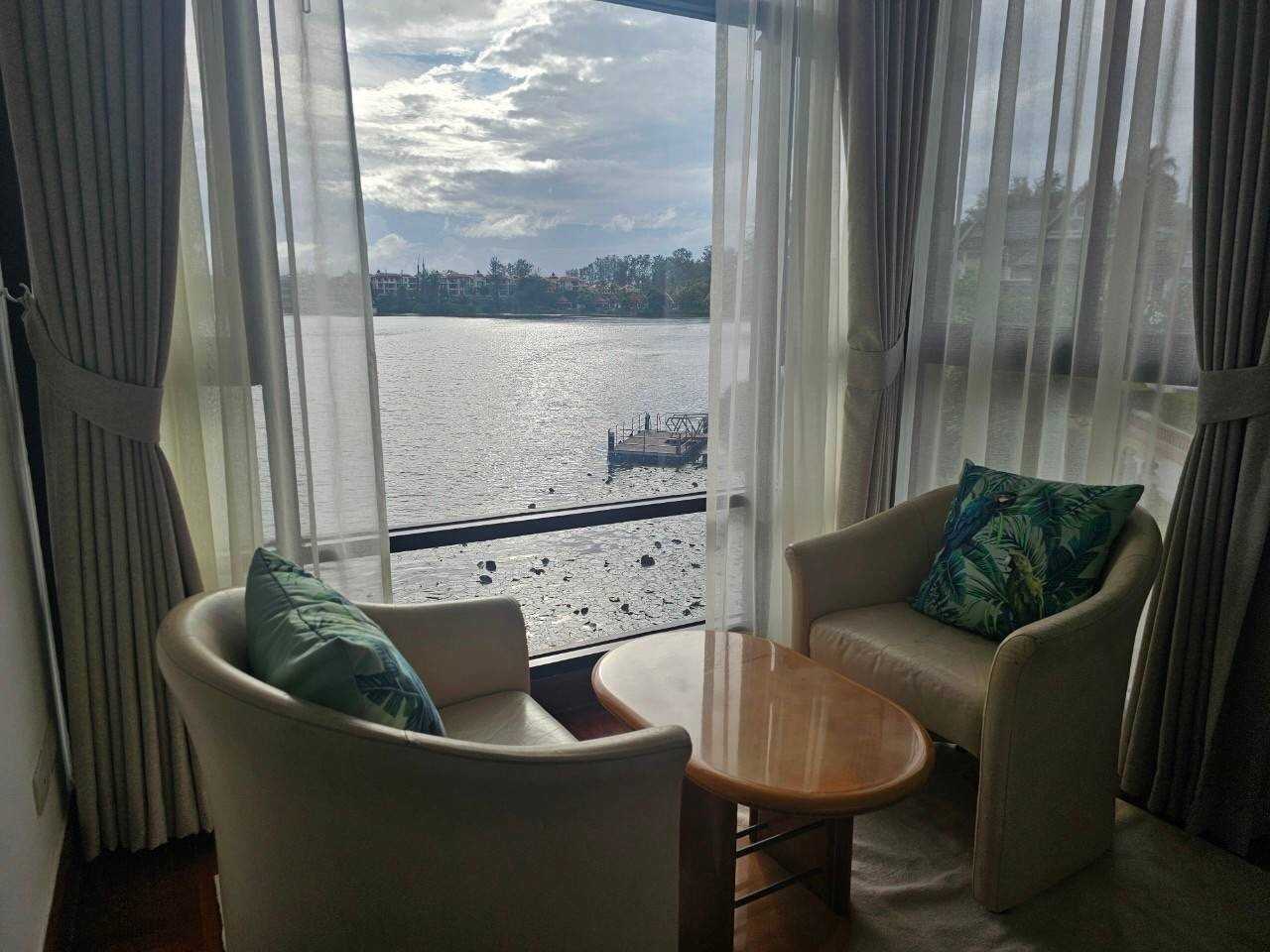 Property image - full photo 2