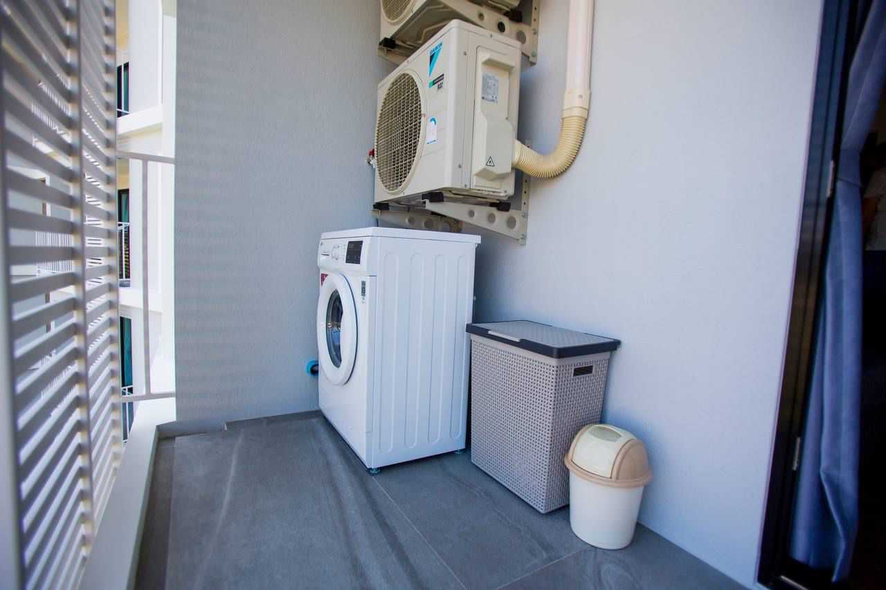 Property image - full photo 12