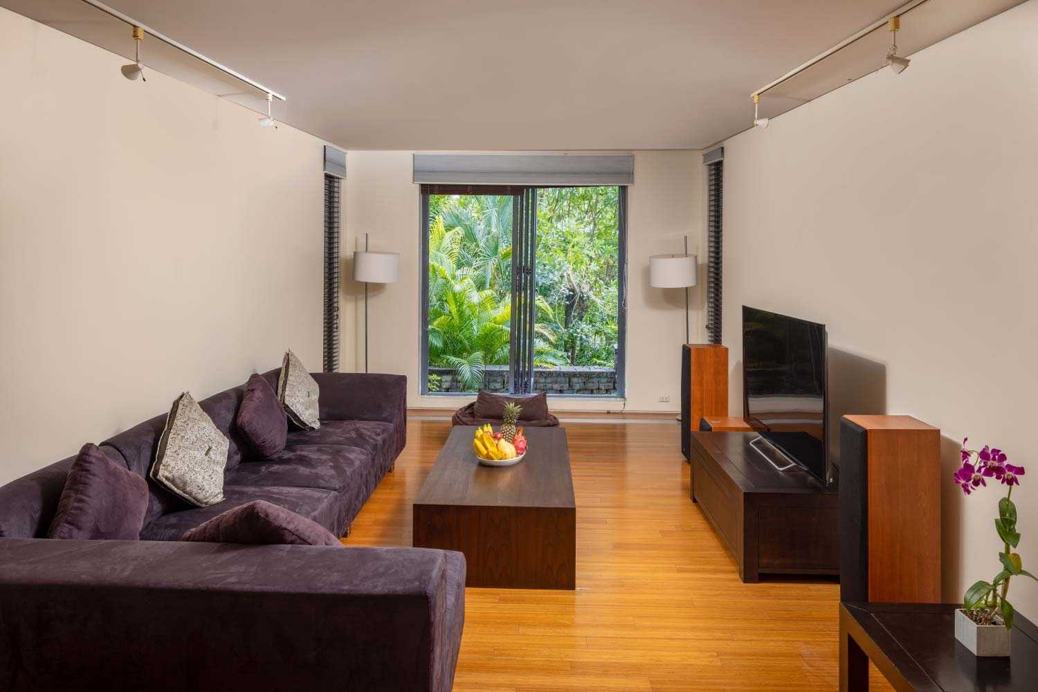 Property image - full photo 11