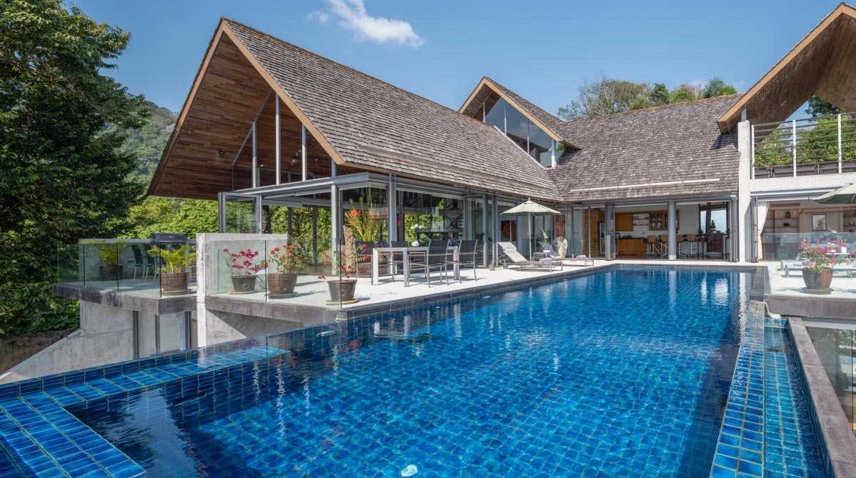 Property image - full photo 6