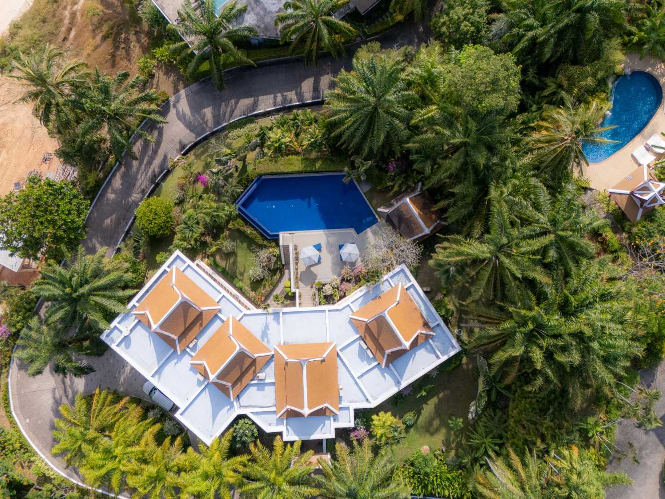Property image - full photo 1