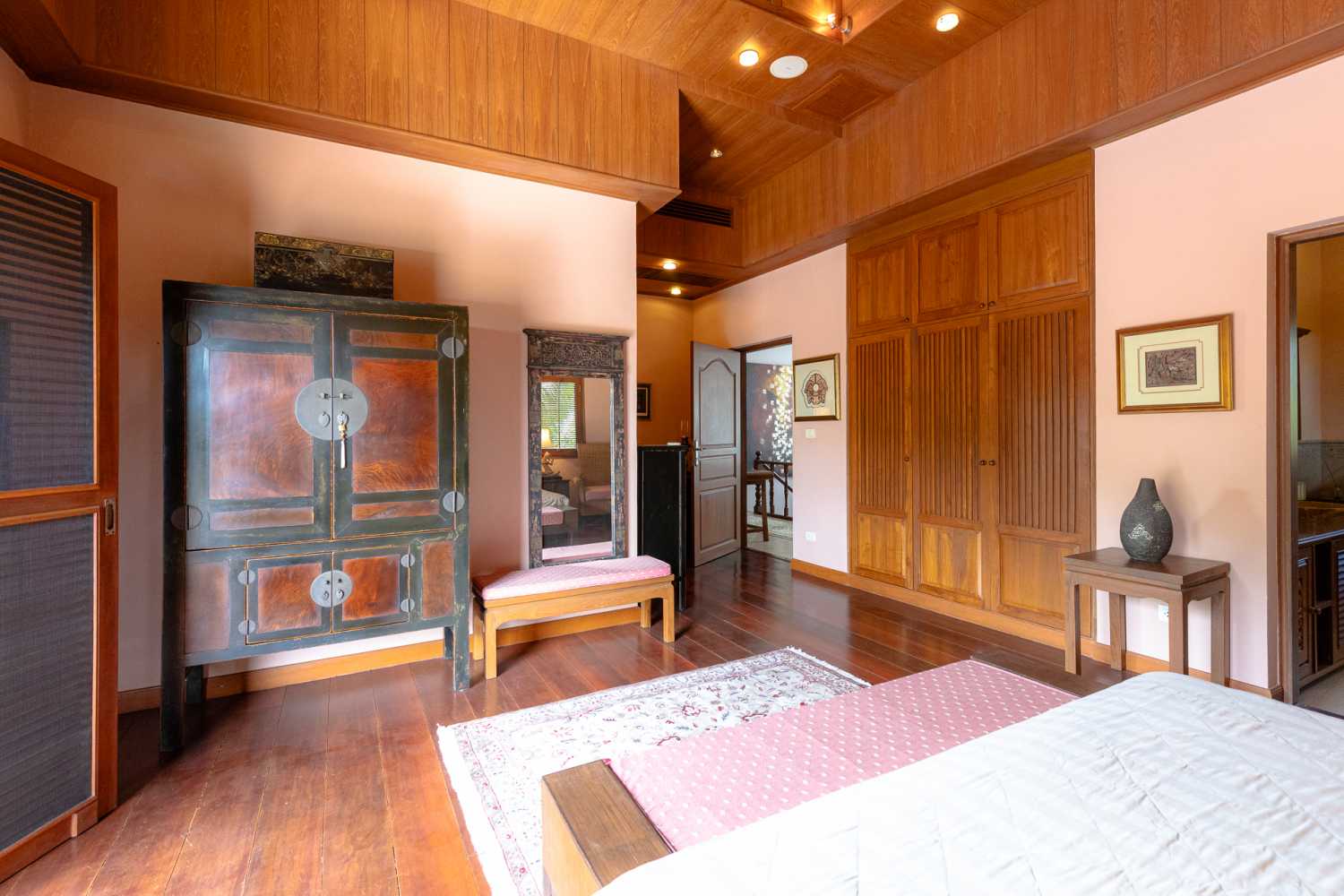Property image - full photo 20