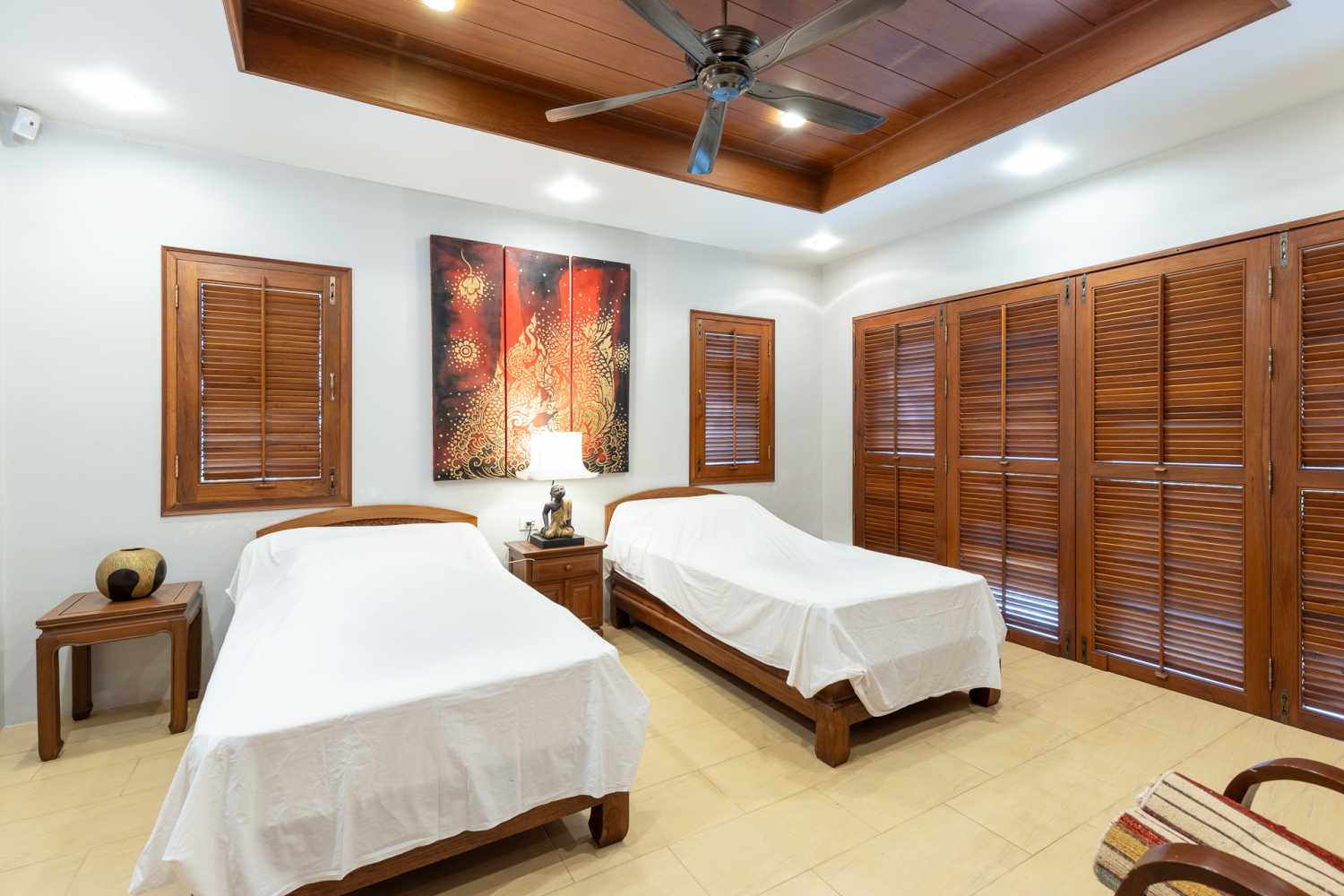 Property image - full photo 17