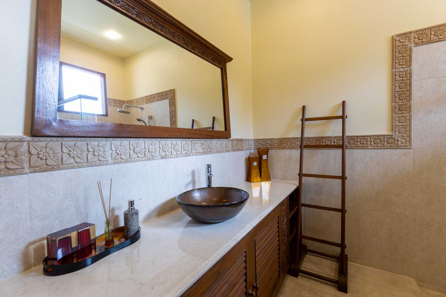 Property image - full photo 26