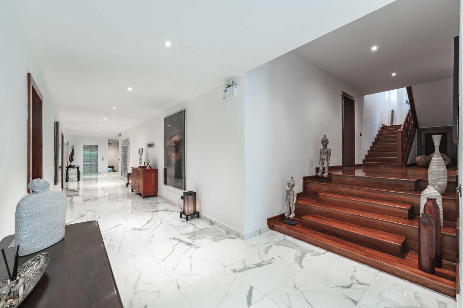 Property image - full photo 31