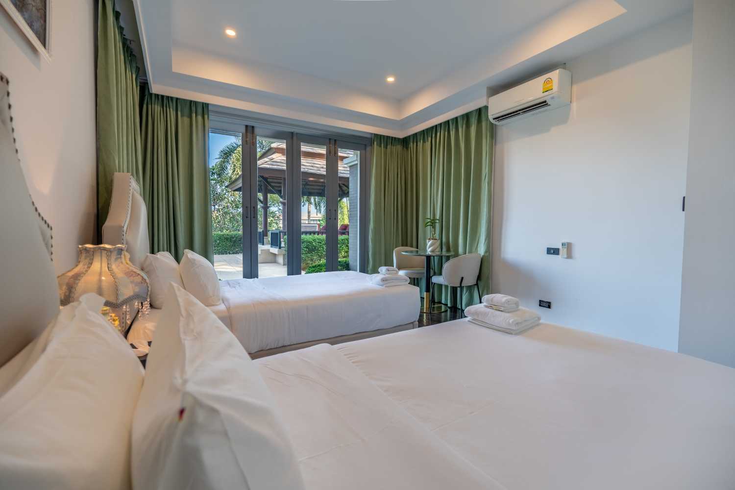 Property image - full photo 9