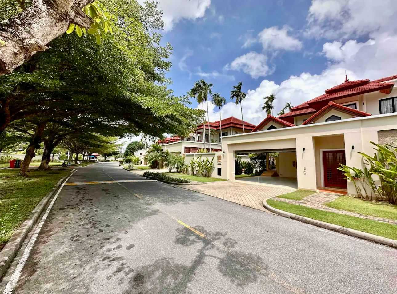 Property image - full photo 17