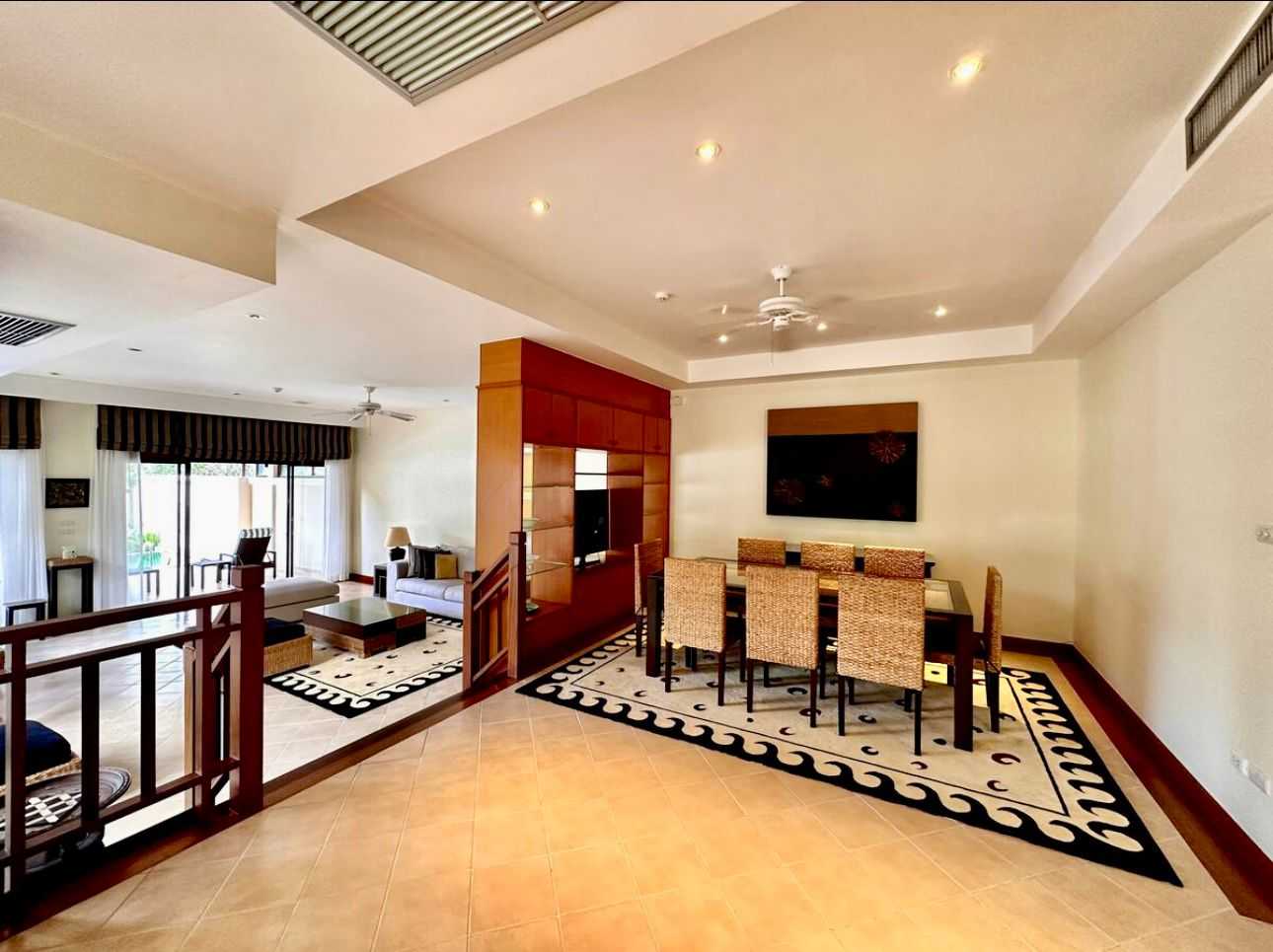 Property image - full photo 6