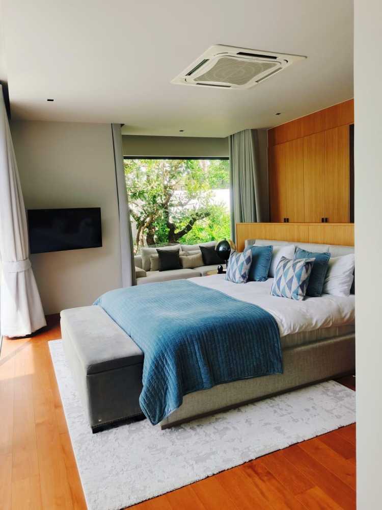 Property image - full photo 5