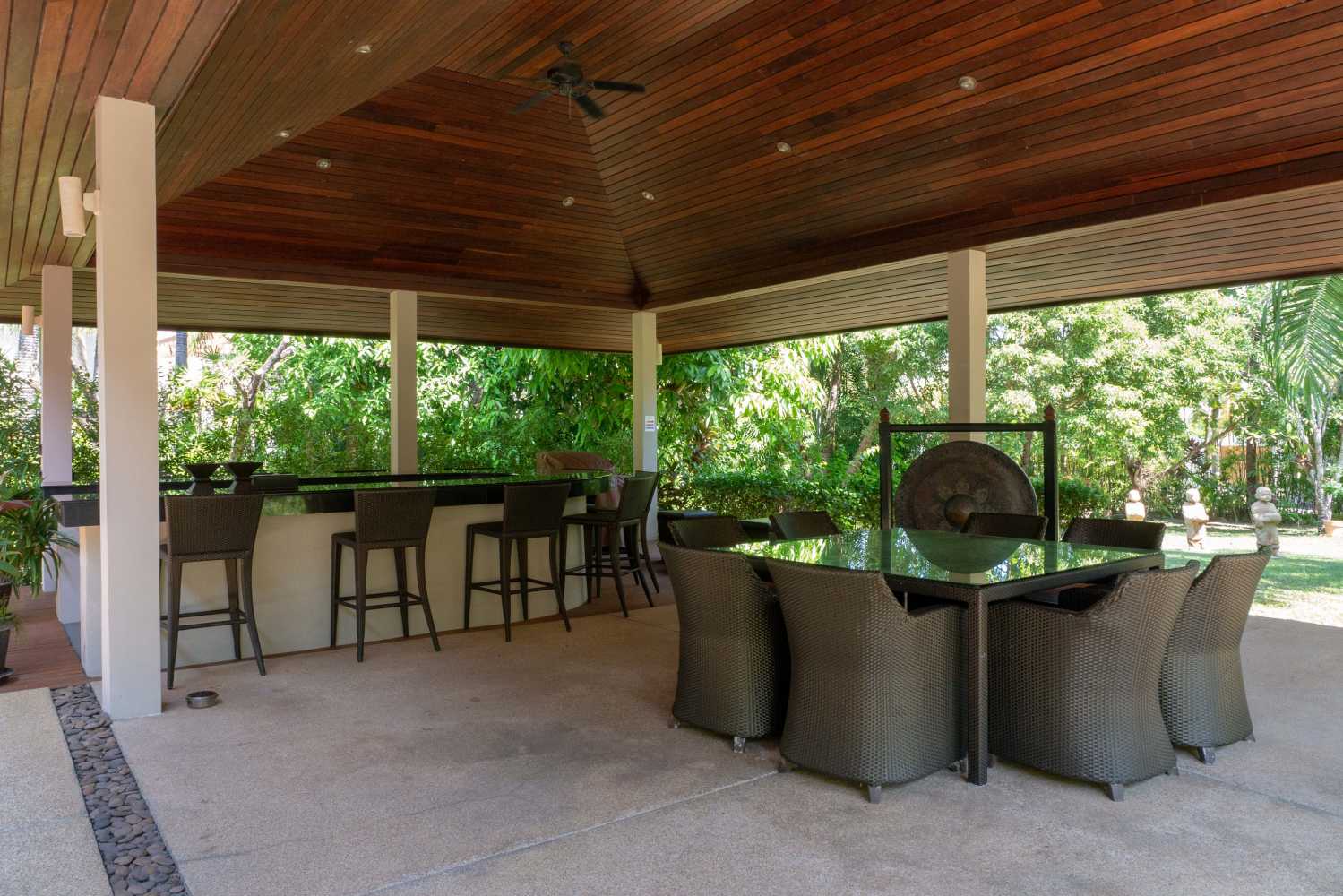 Property image - full photo 37