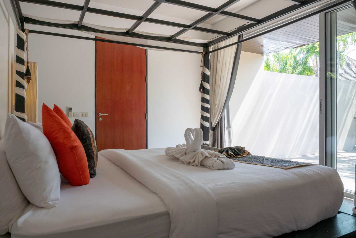 Property image - full photo 38