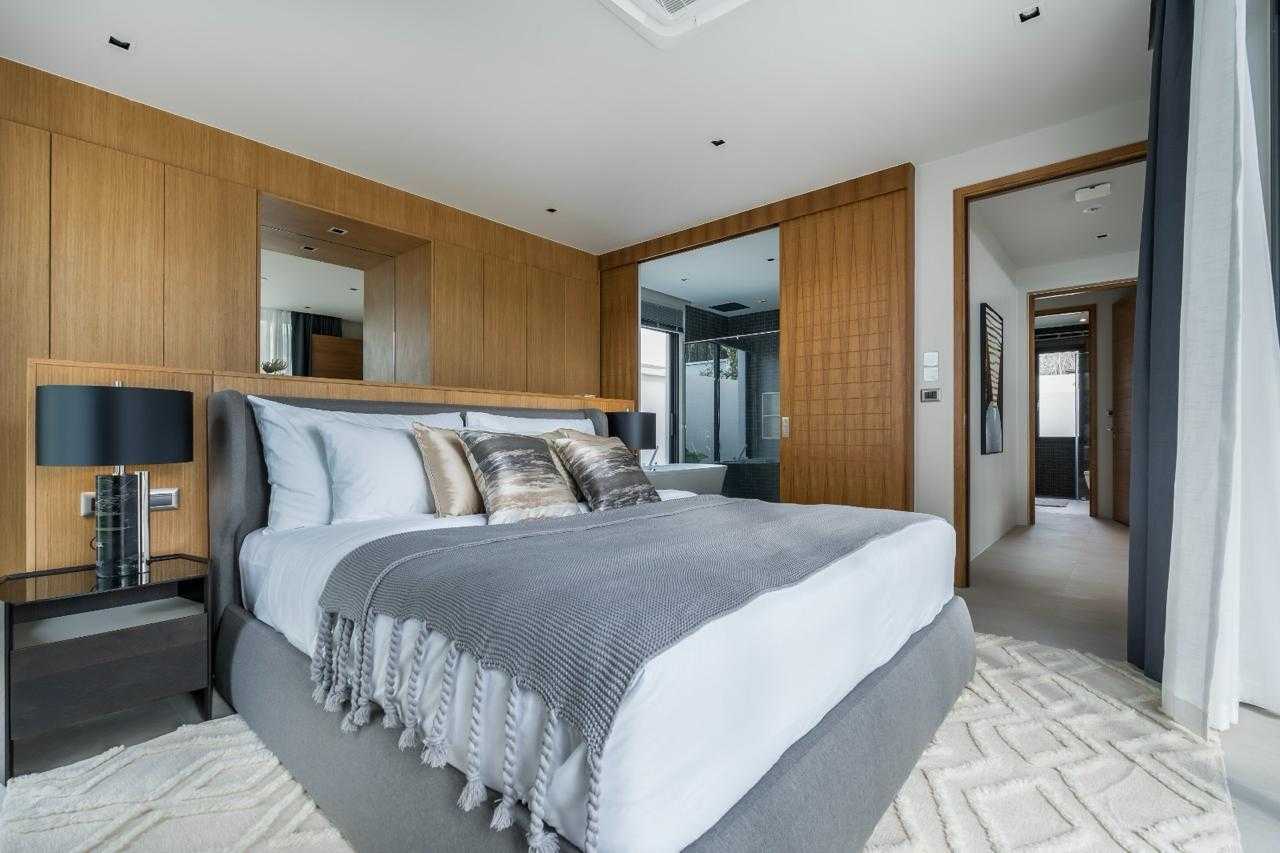 Property image - full photo 22