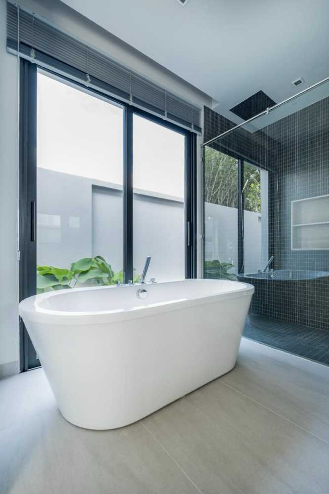 Property image - full photo 27