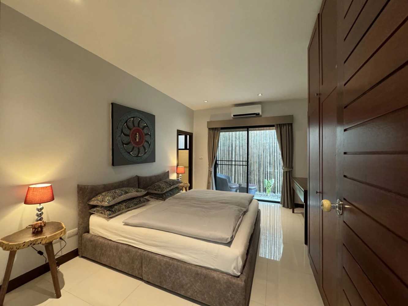 Property image - full photo 30