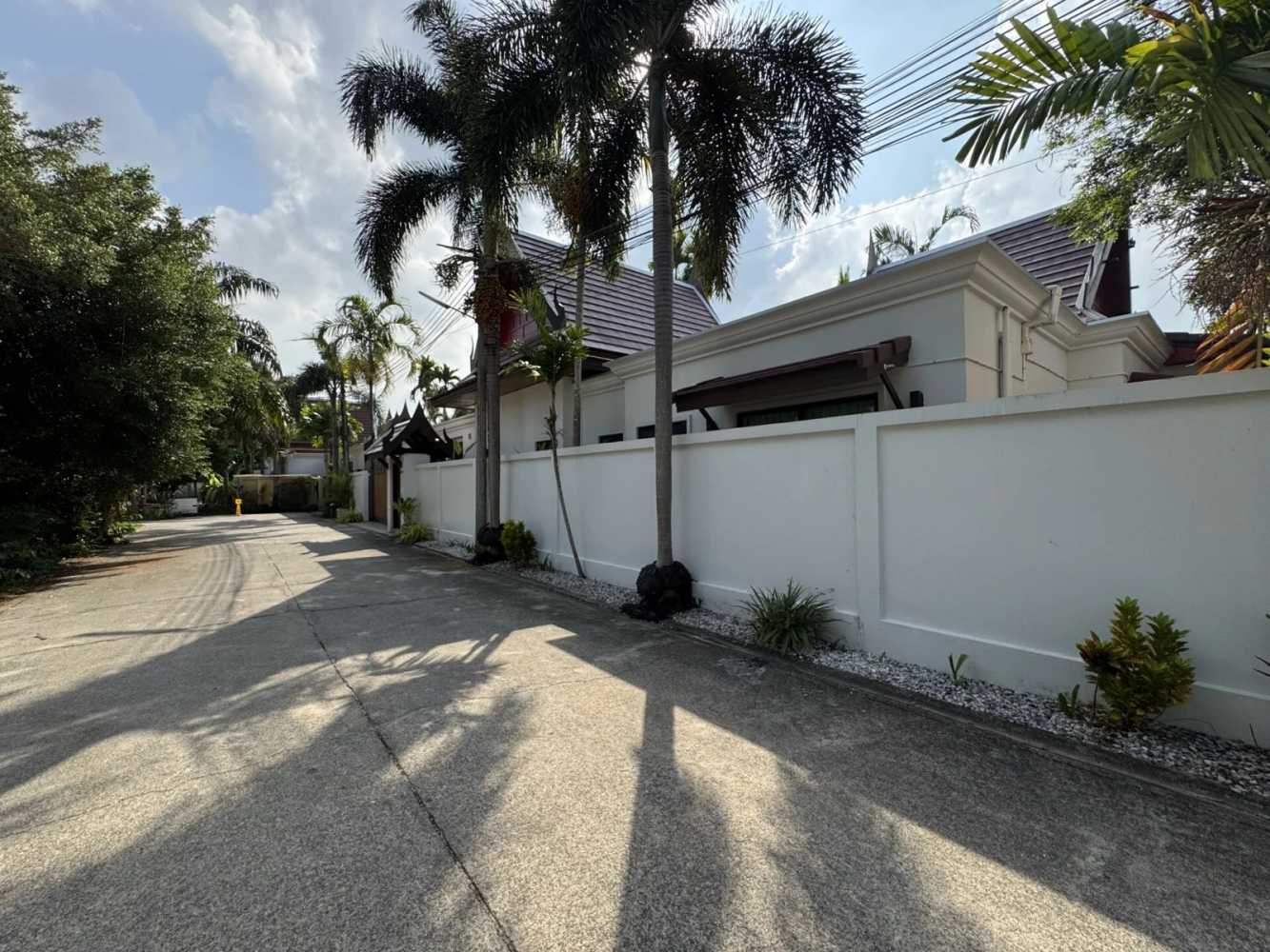 Property image - full photo 42