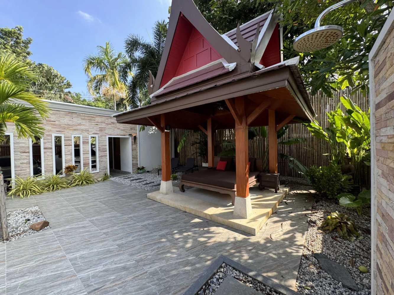 Property image - full photo 40
