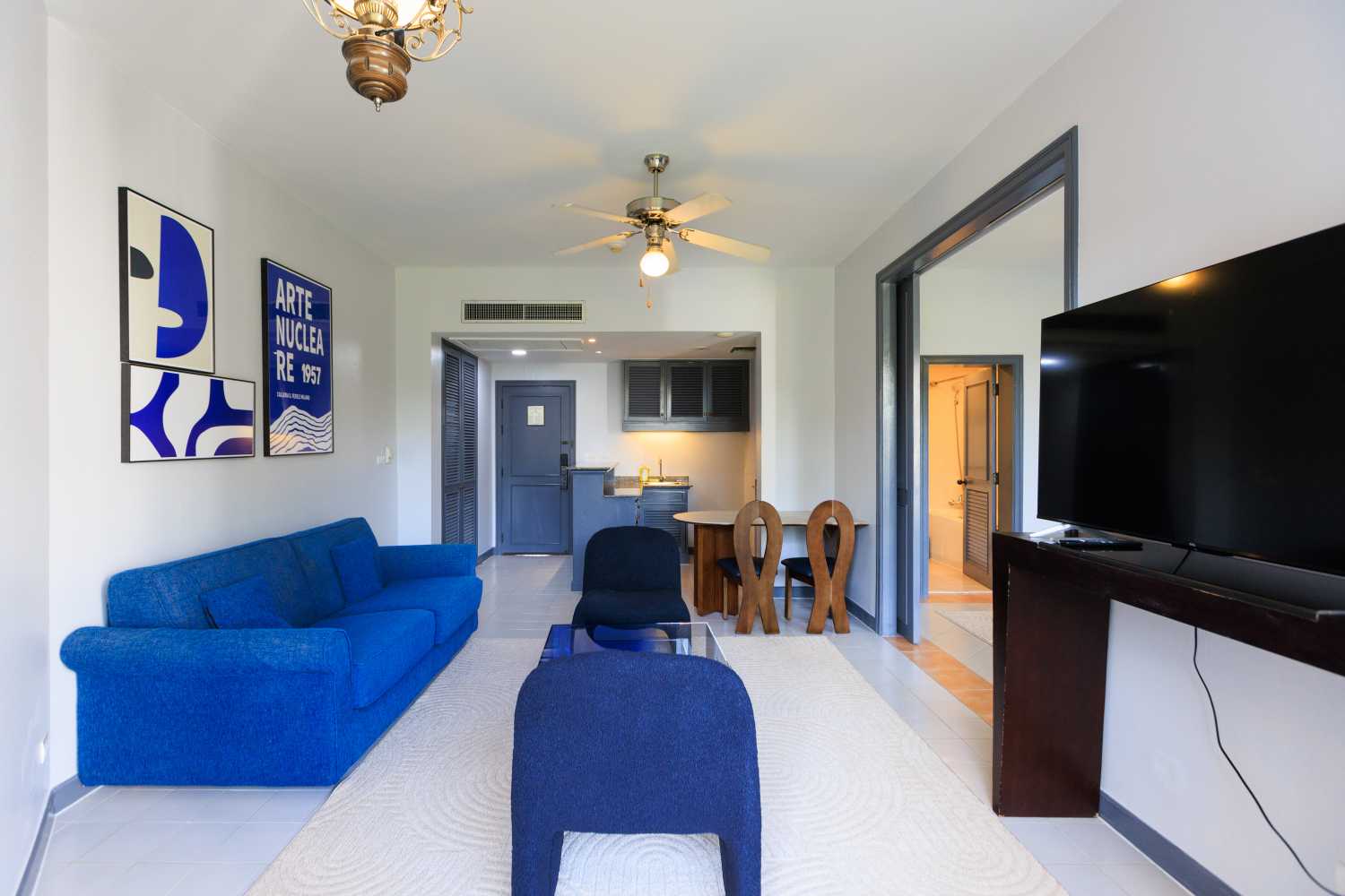 Property image - full photo 4