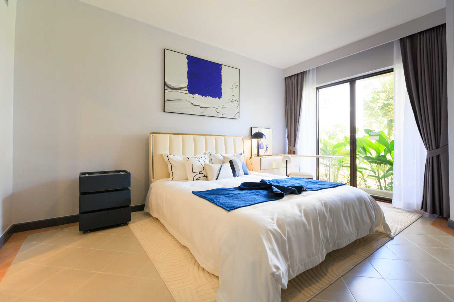 Property image - full photo 7