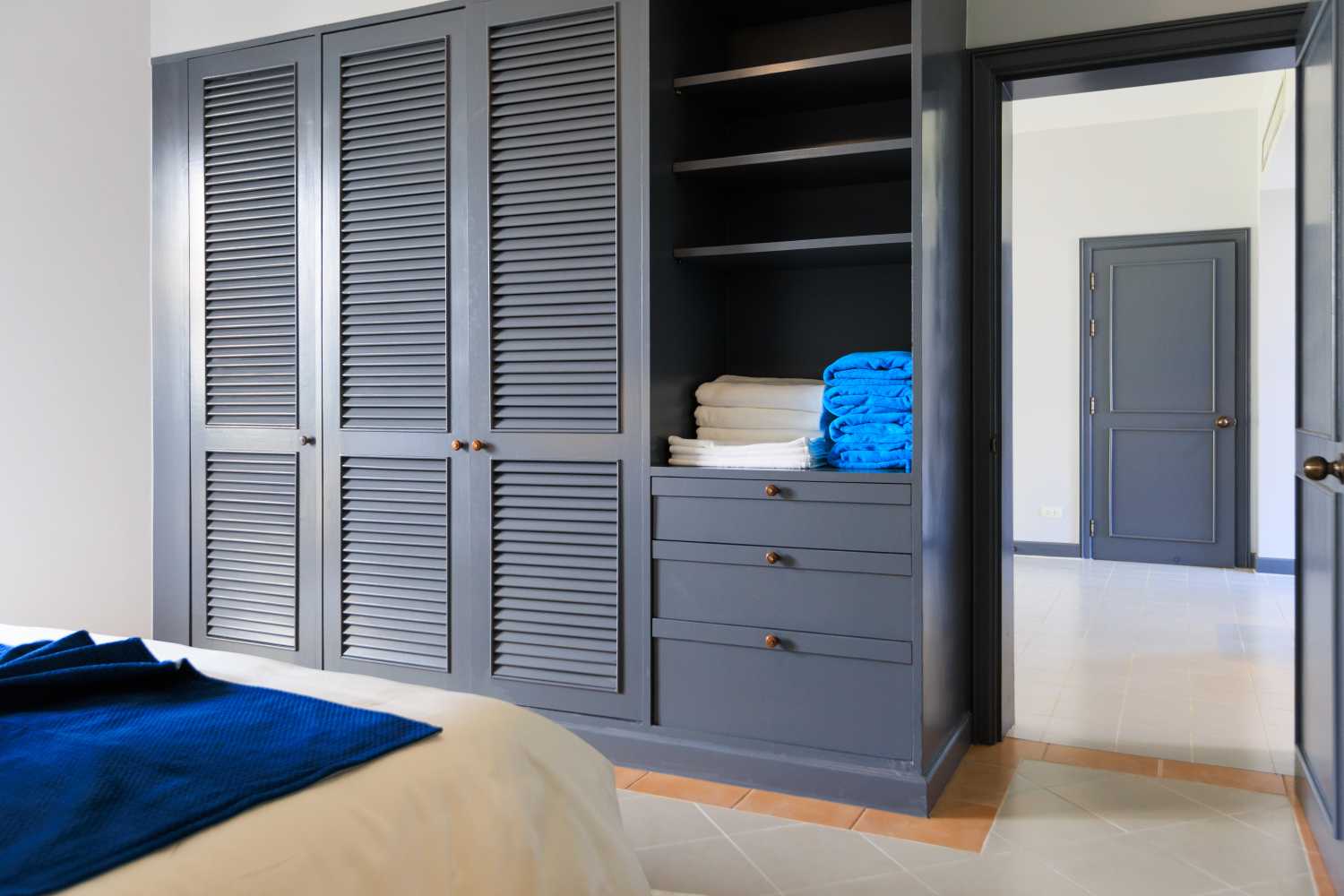 Property image - full photo 9