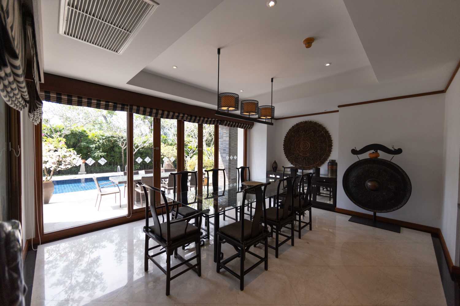 Property image - full photo 6