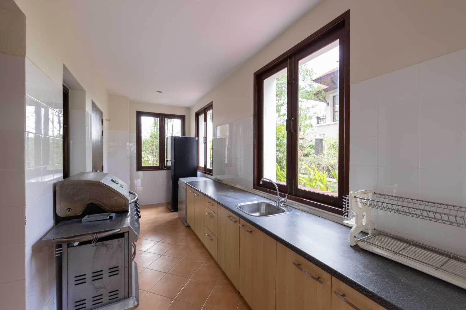 Property image - full photo 27