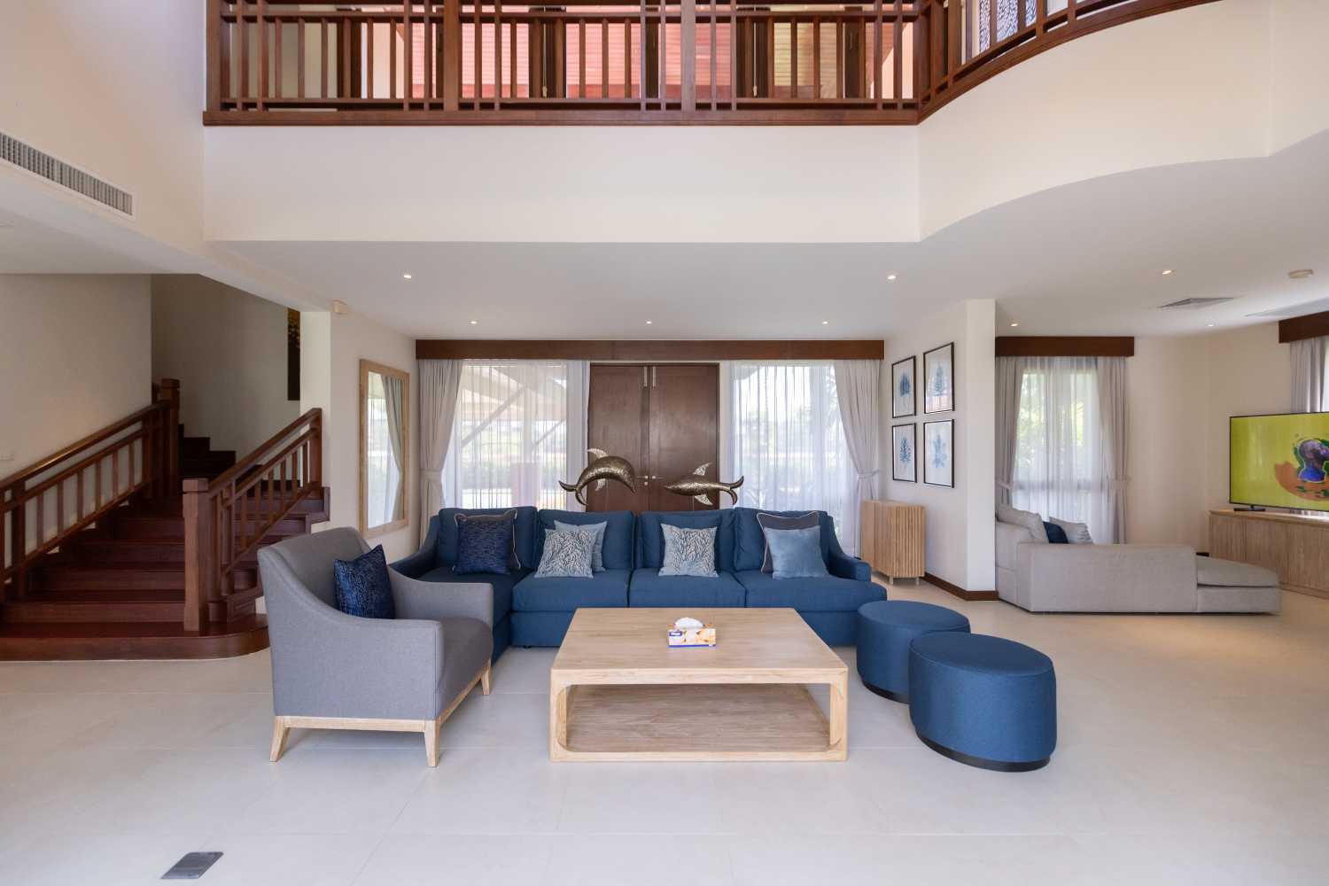 Property image - full photo 6