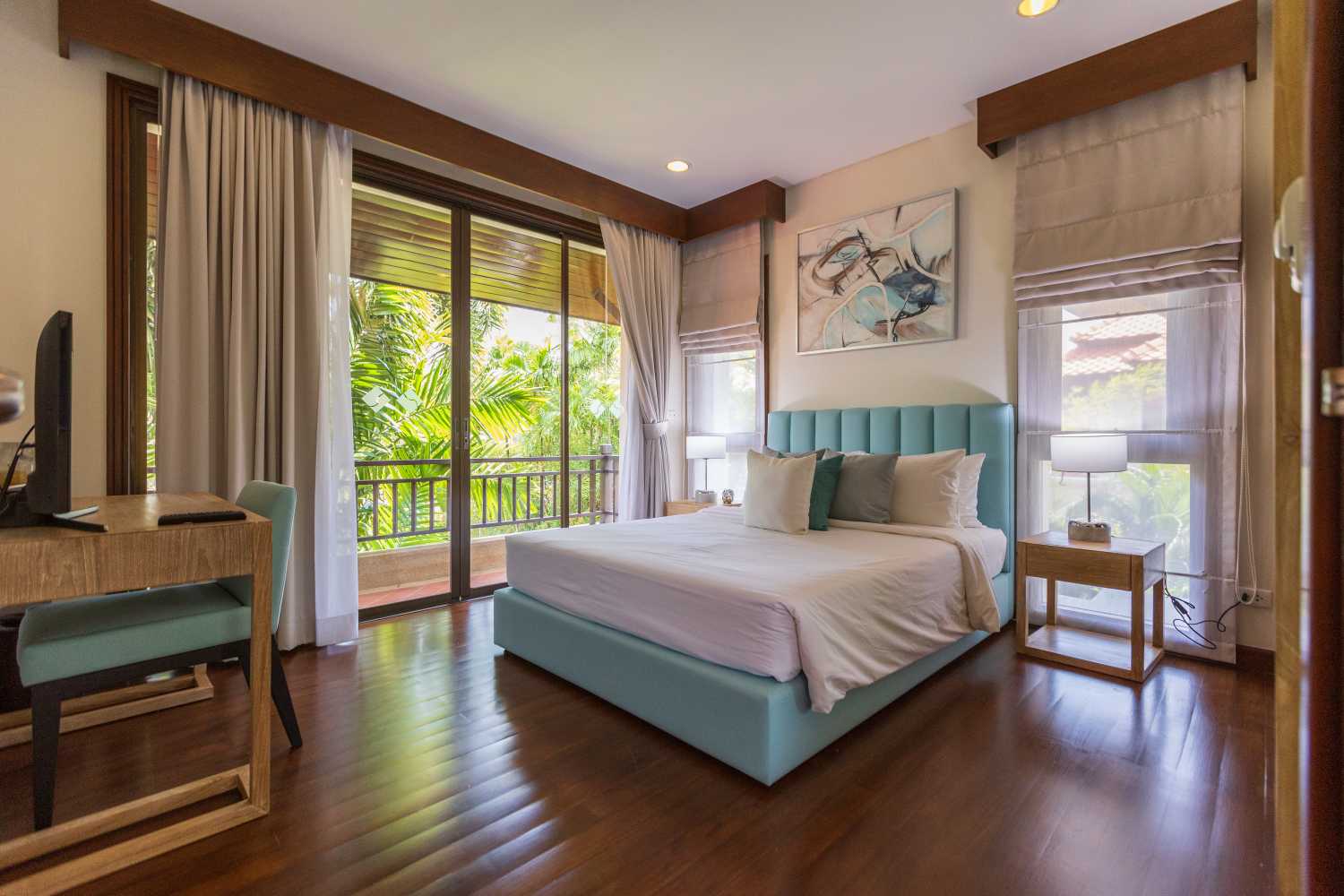 Property image - full photo 17