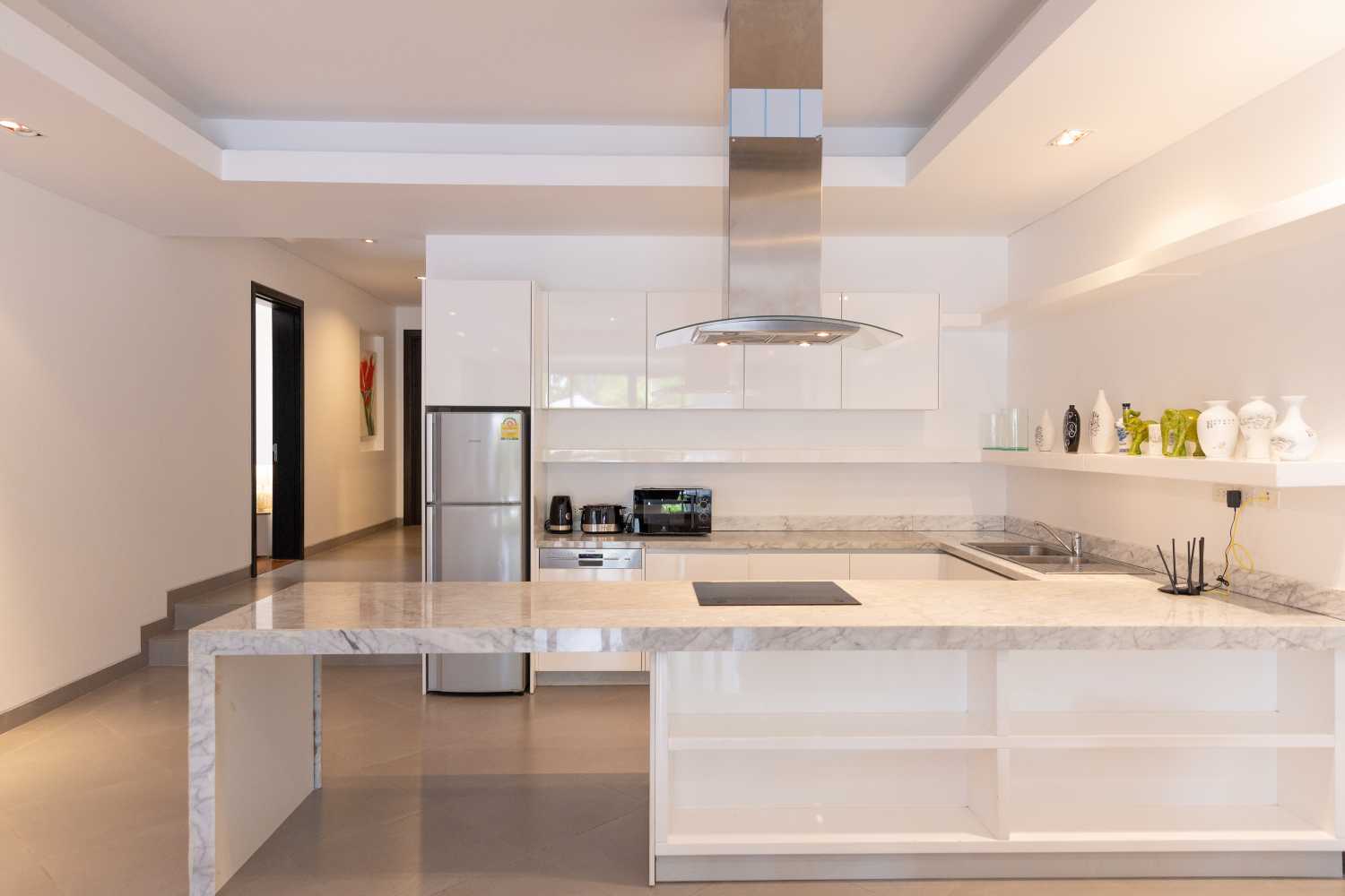 Property image - full photo 4
