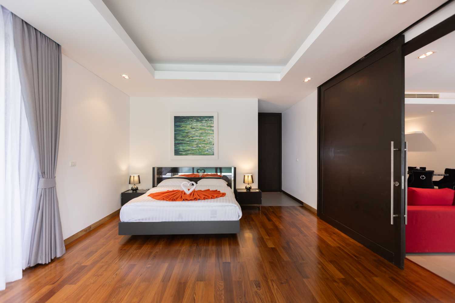 Property image - full photo 9