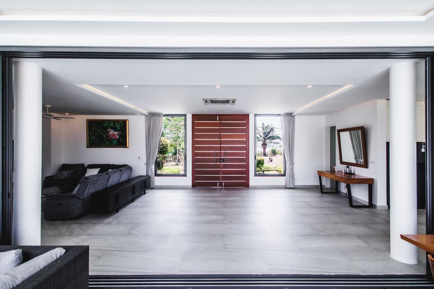 Property image - full photo 13
