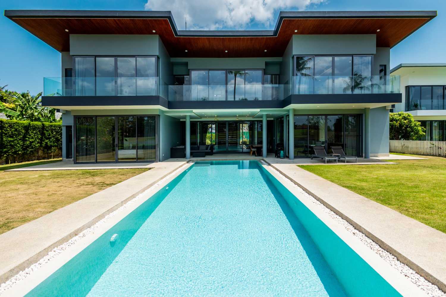 Property image - full photo 6