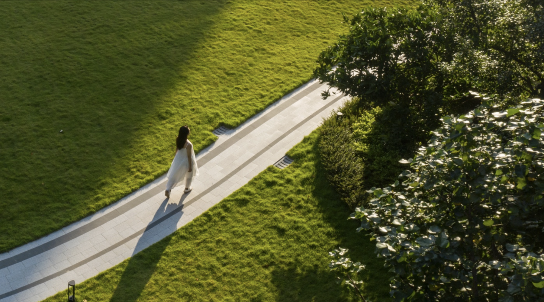 Property image - full photo 11