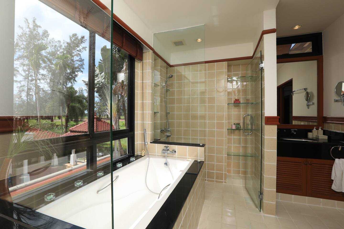 Property image - full photo 15