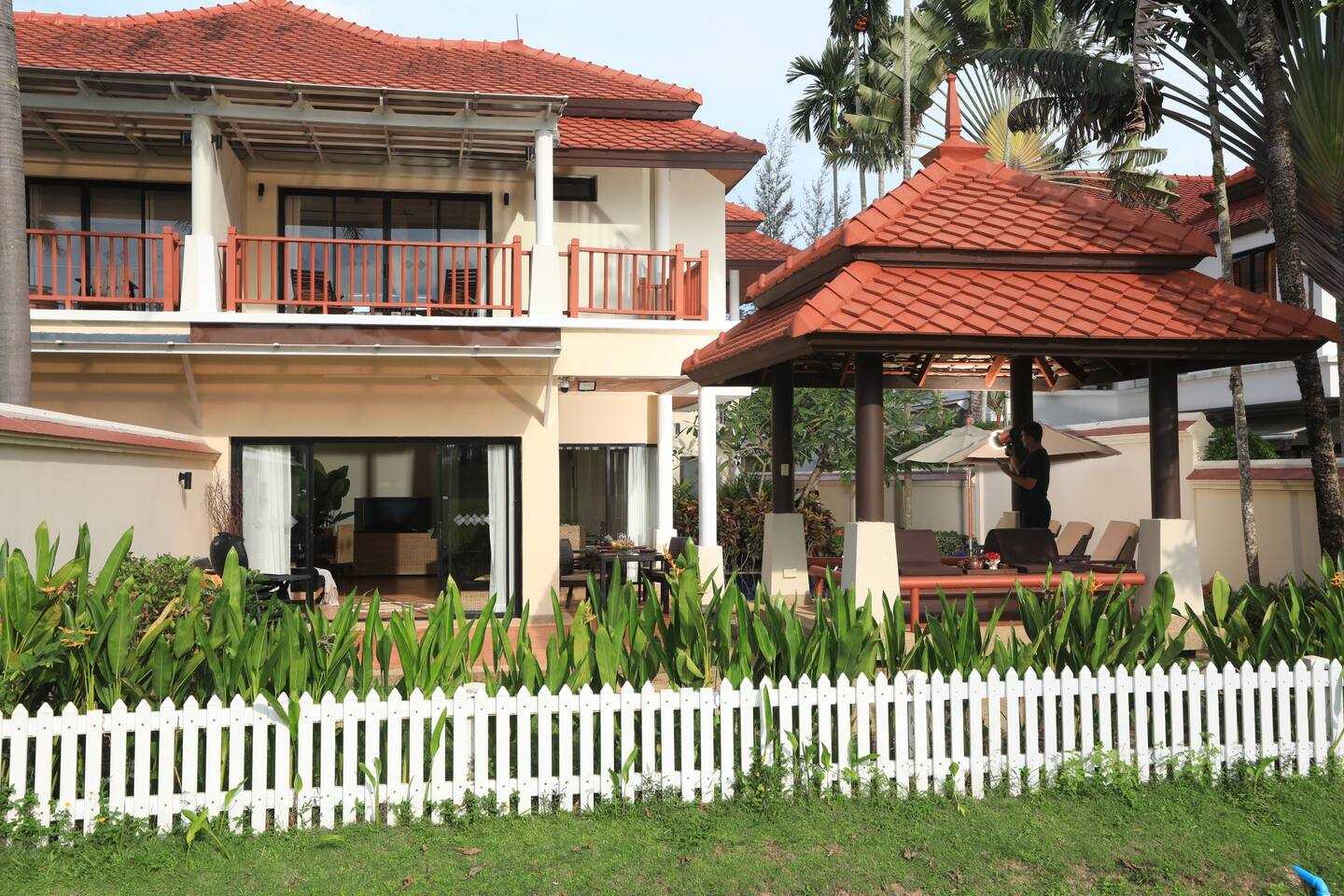 Property image - full photo 1