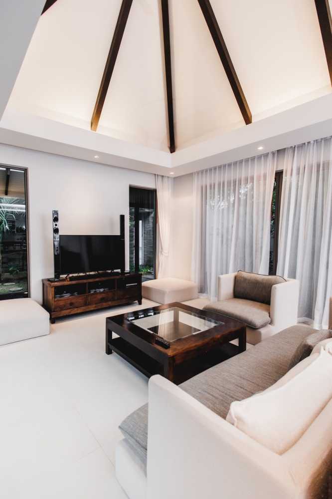Property image - full photo 5