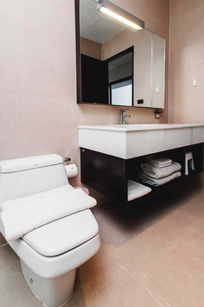 Property image - full photo 19