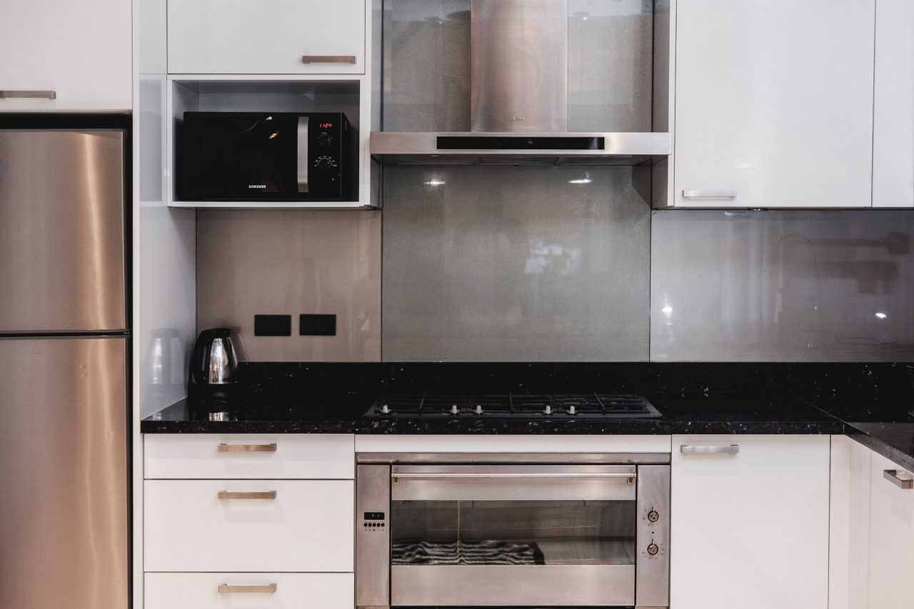 Property image - full photo 10